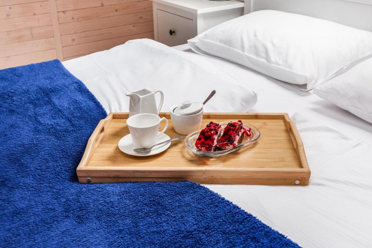 Holiday House Cornello by Renters Zastan Esterno foto
